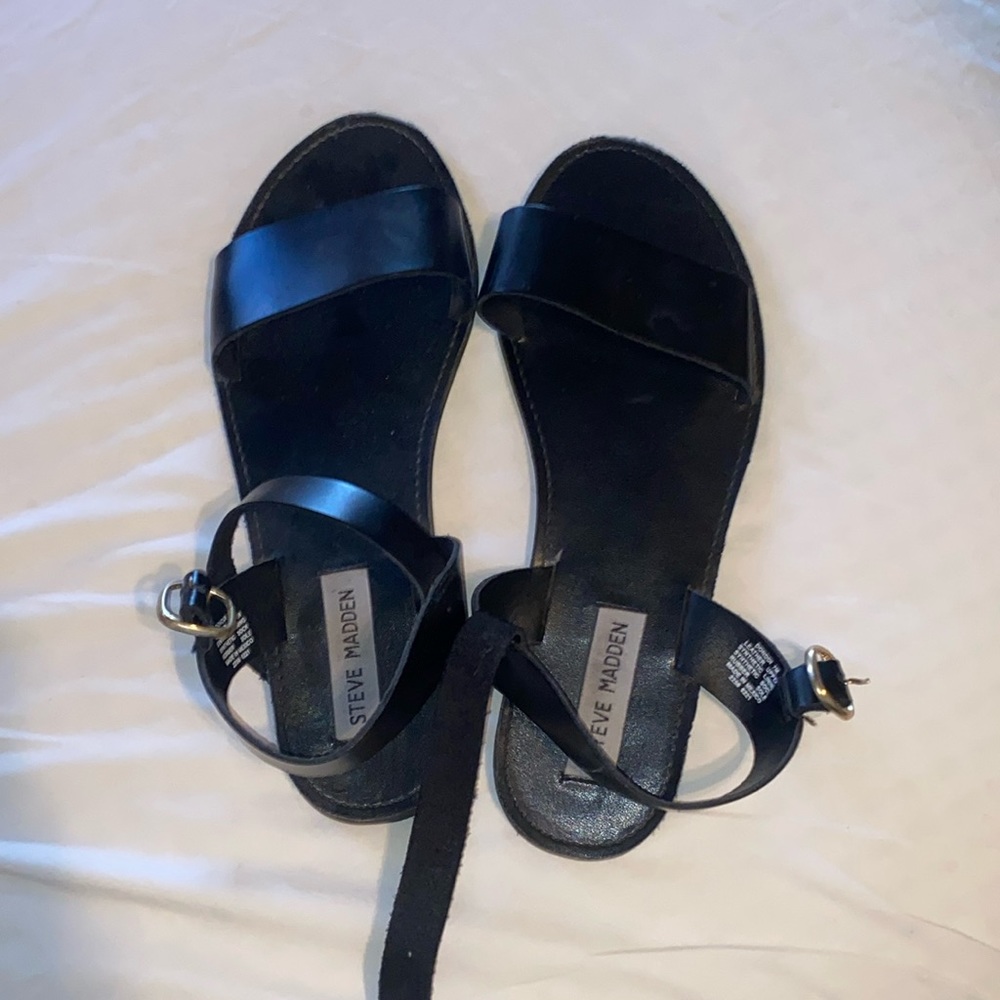 Steve Madden Donddi Black Leather Sandals, Black